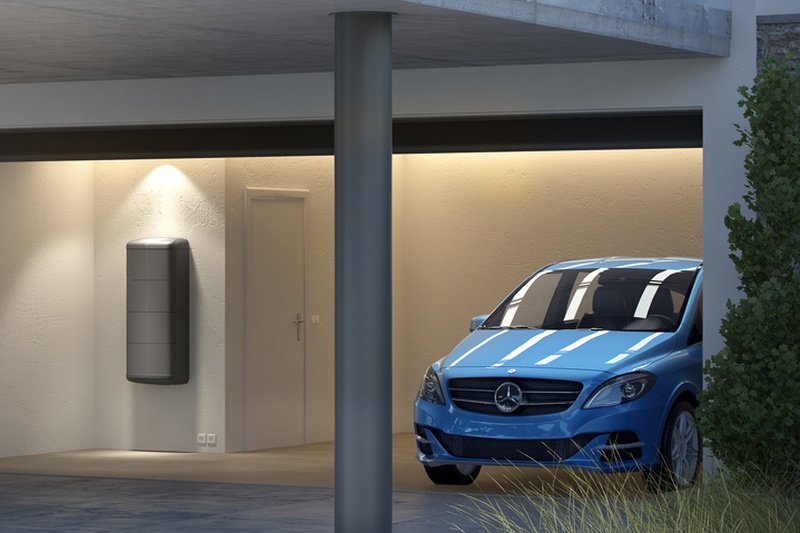 MercedesBenz präsentiert Energiespeicher für das smart Home